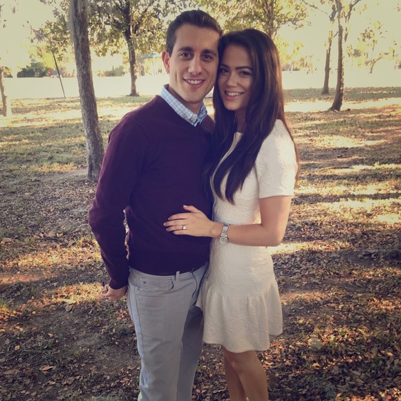 Meet Your Posher!🙋🏻♀️❤️ - Picture 1 of 8